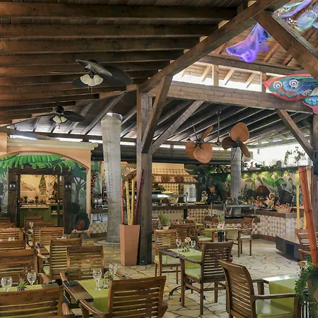 호텔 Garden Eco 4*